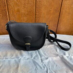 Vintage Hunt Club Black Leather Crossbody or Saddle Bag